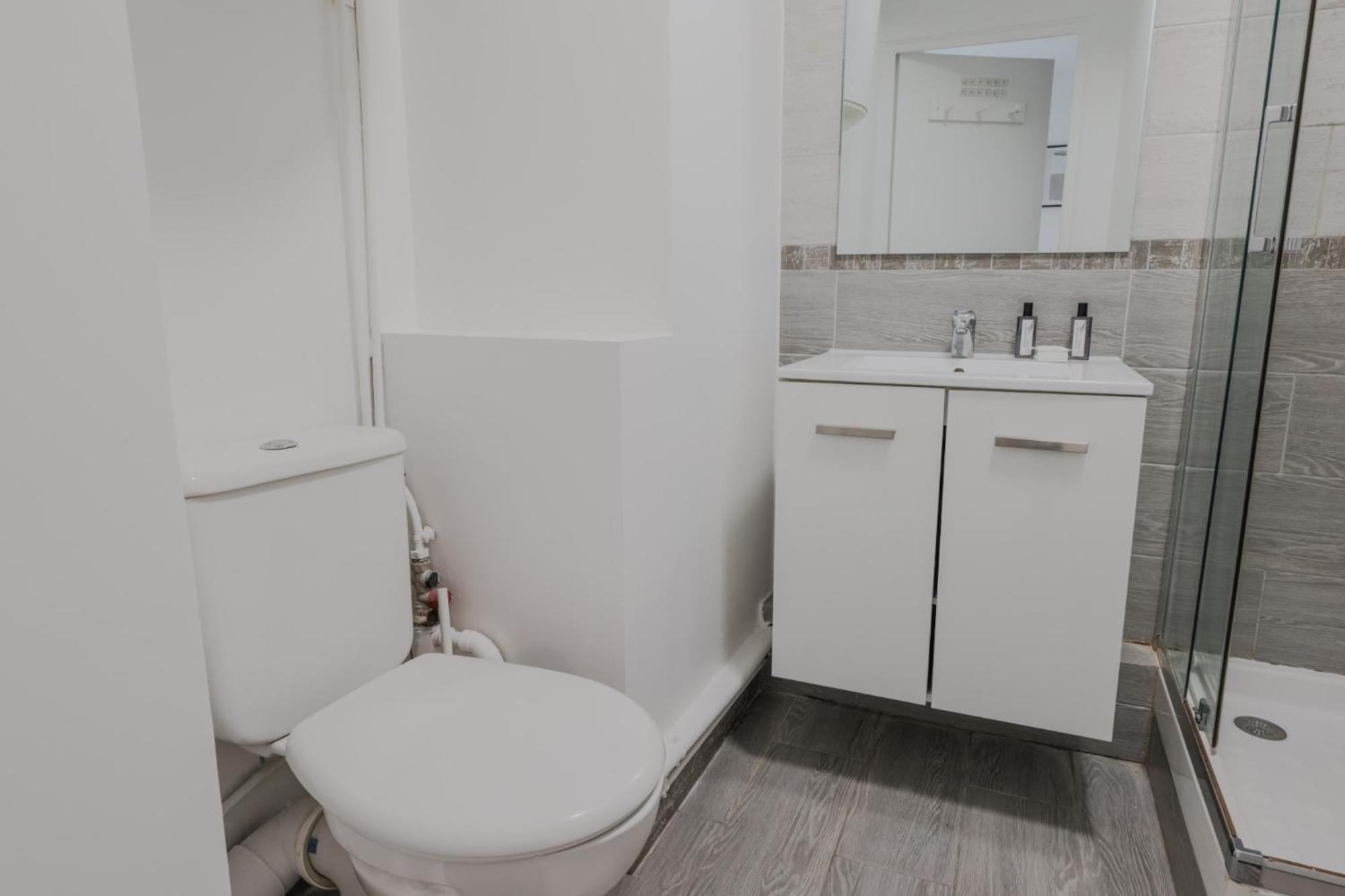 Apartment Cmg Batignolles - Lechapelais Ii *